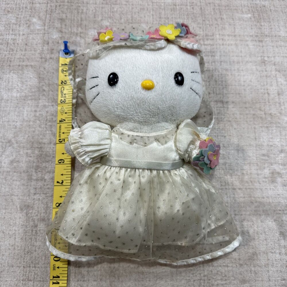 VTG Y2K Sanrio Hello Kitty, Wedding Bride Plush Toy Plushie Collab w. Mac Donald - Picture 2 of 9